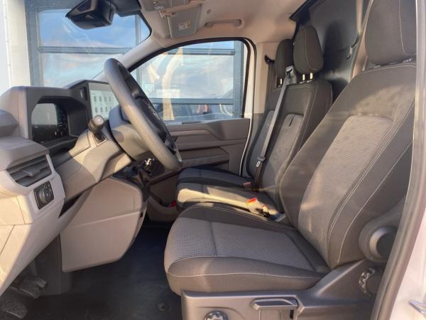 Volkswagen Transporter Kasten 2,0 TDI KR AHK+PDC+KAMERA+ZV+USB