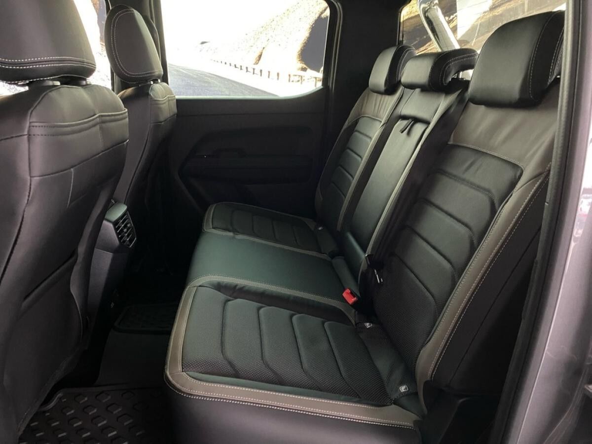 Volkswagen Amarok 3.0 TDI 4M DC Style AHK+NAVI+EL.ROLLCOVER