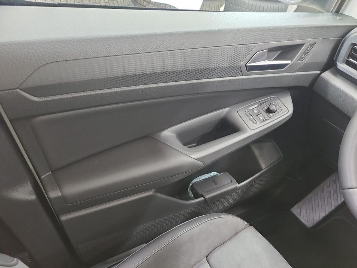 Volkswagen Caddy Maxi 2,0 TDI DSG Edition NAV+SHZ+7SITZ+SON