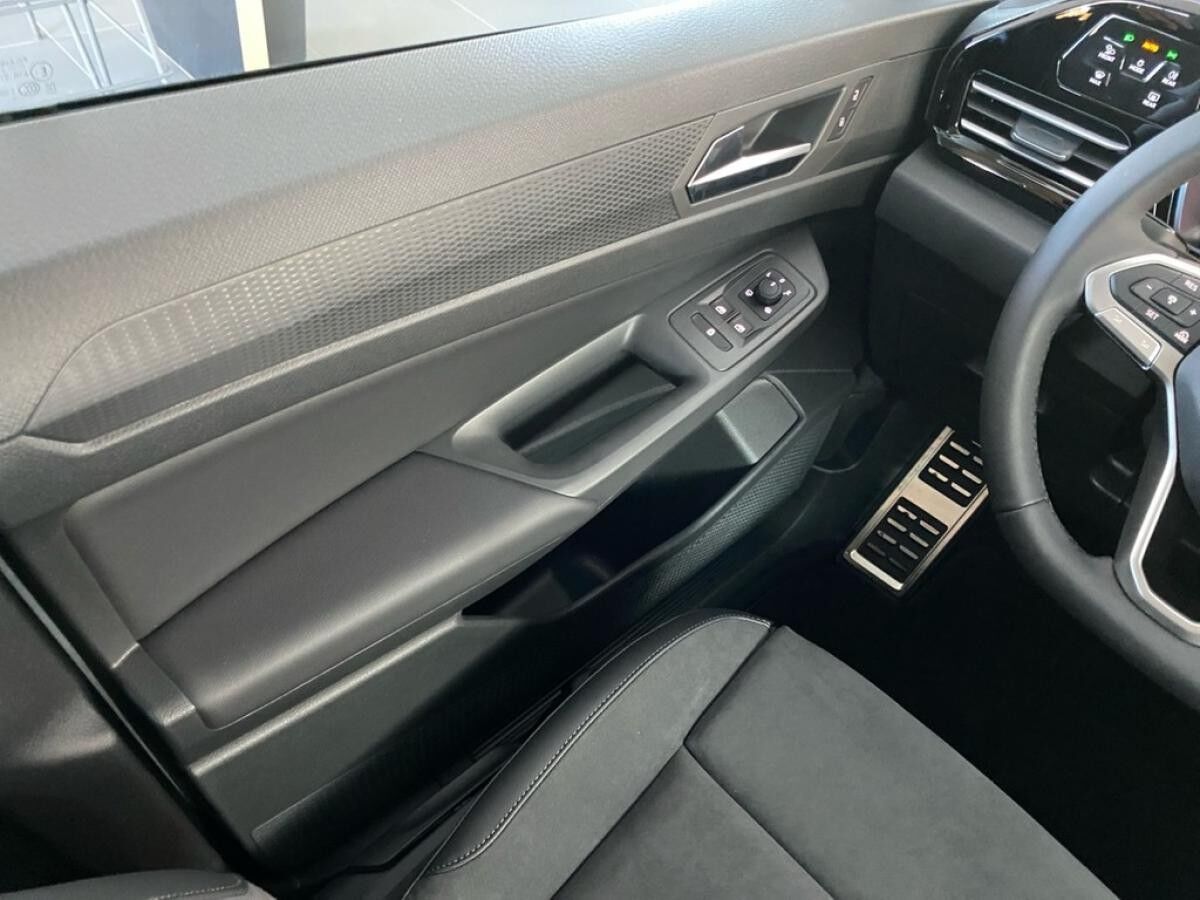 Volkswagen Caddy 1,5 TSI DSG Style PANO+NAV+SHZ+RFK+ACC+SON