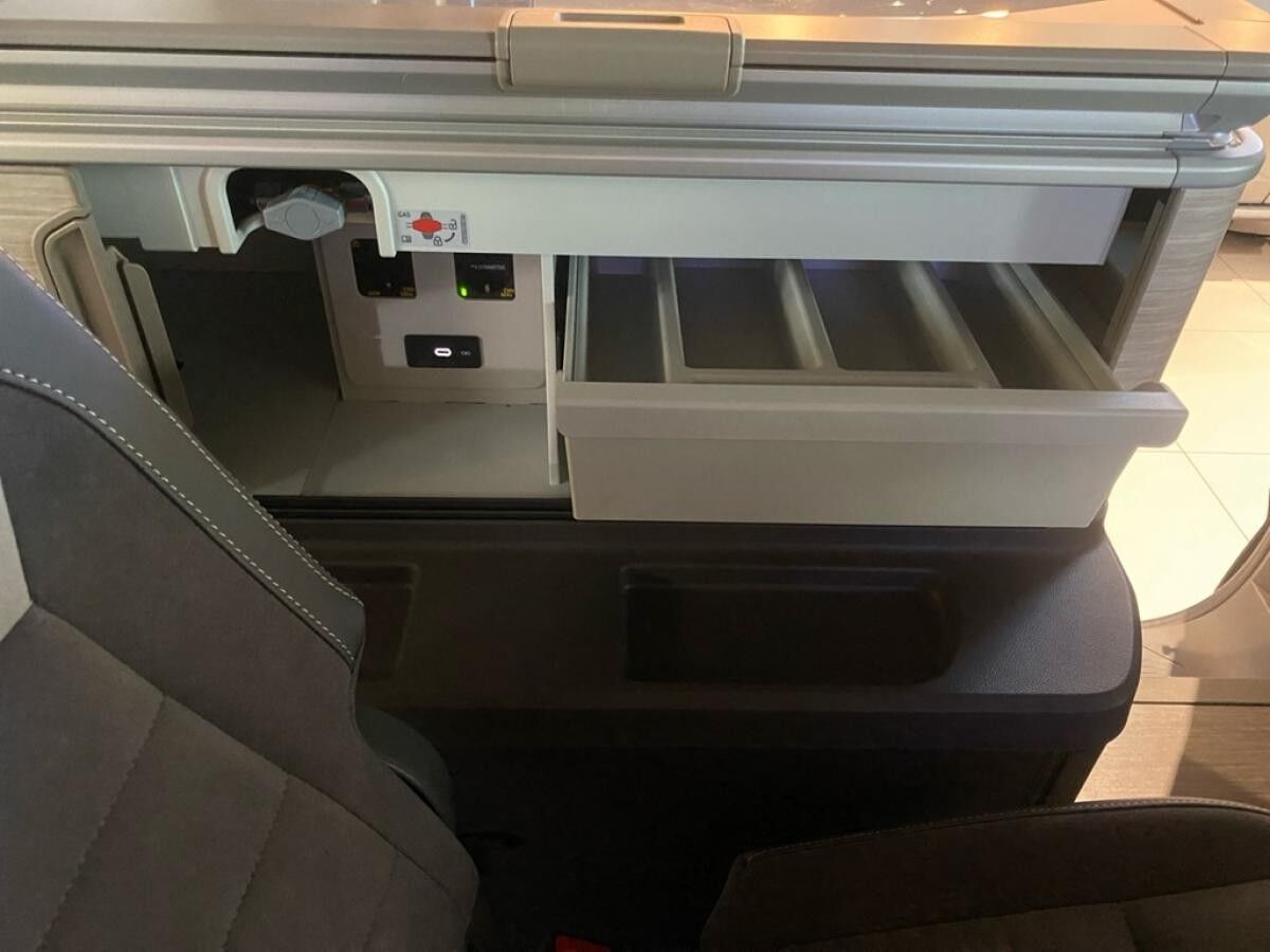 Volkswagen California T7 2,0 TDI DSG Ocean AHK+HUD+KÜCHE+MATRIX