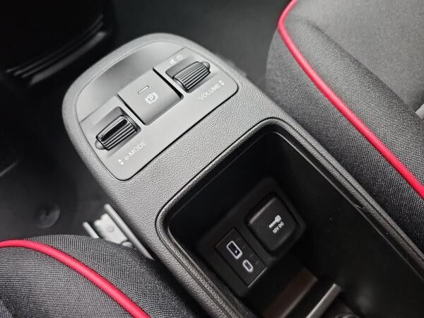 Fiat 500e ELEKTRO 42KWH (RED) MJ25