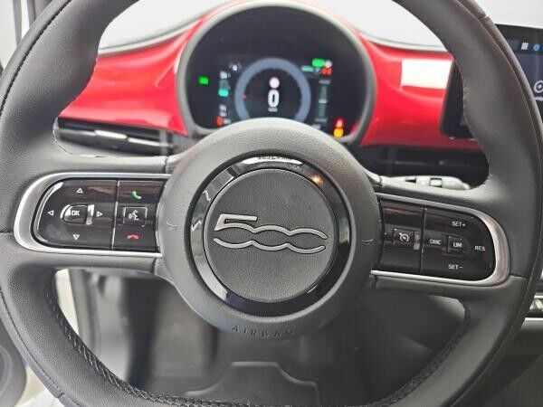 Fiat 500e ELEKTRO 42KWH (RED) MJ25