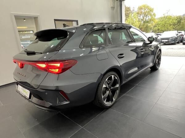 Cupra Leon ST DSG LED|Winter|18"|ACC|Kamera|El.HK