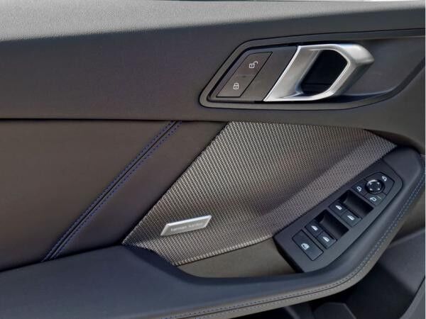BMW 118 Lim. (F70)