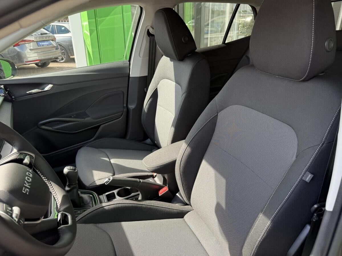 Skoda Fabia Fabia Tour 1,0 TSI 85 kW Schaltgetriebe**AKTION**