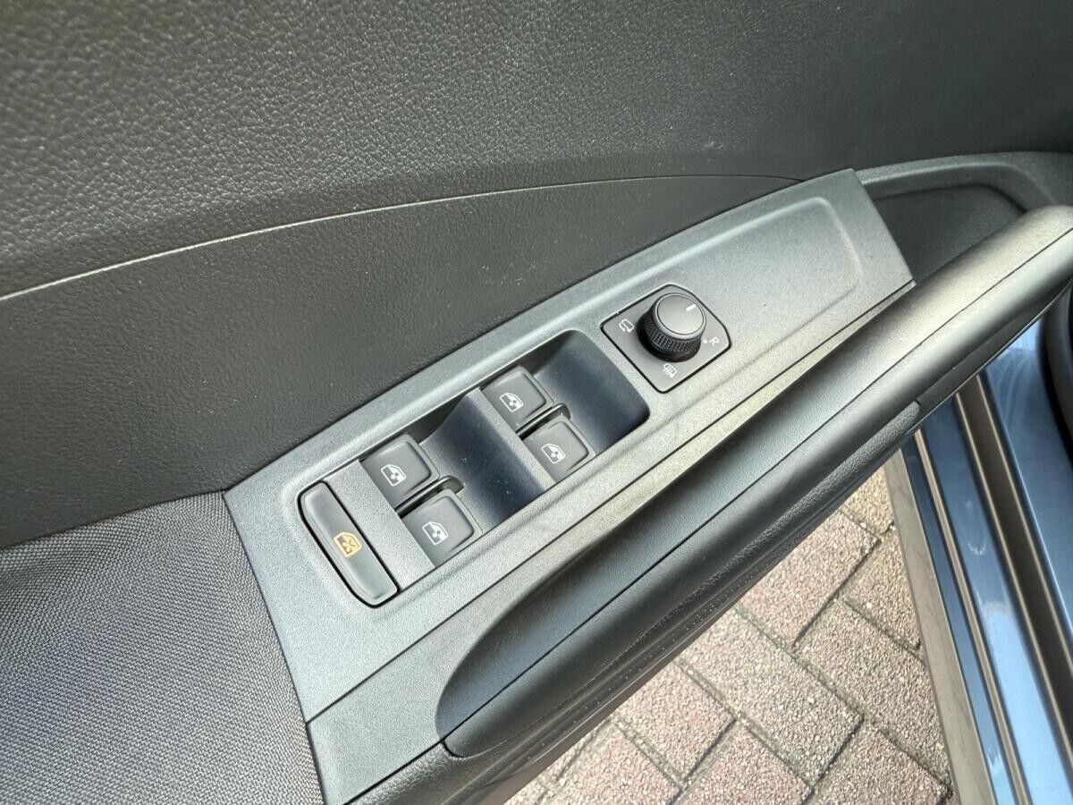 Skoda Fabia Fabia Tour 1,0 TSI 85 kW Schaltgetriebe**AKTION**