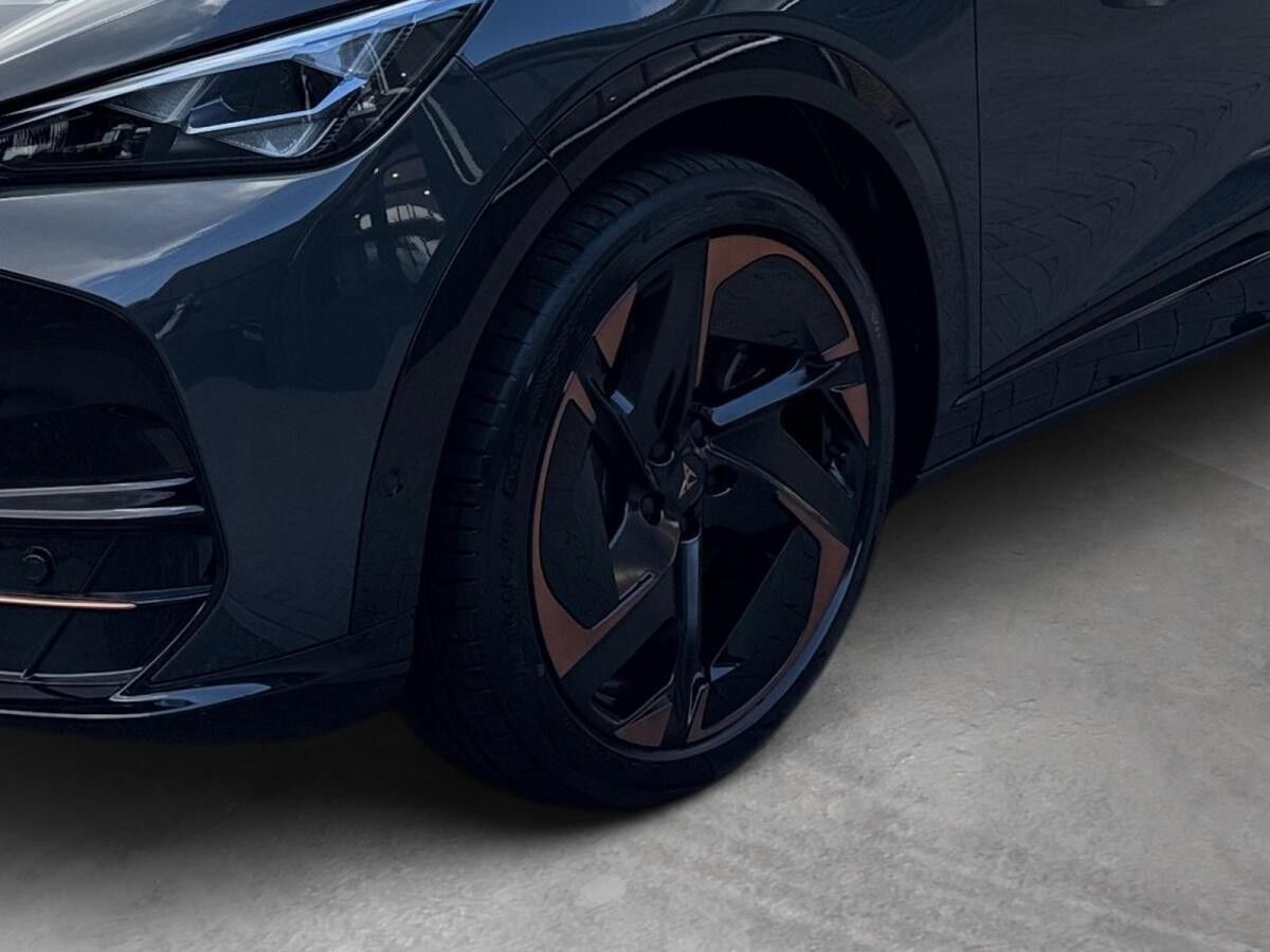 Cupra Tavascan Endurance 77 kWh Adrenaline Pack*Below Zero Pack*