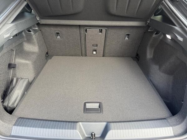 Cupra Tavascan Endurance 77 kWh Adrenaline Pack*Below Zero Pack*