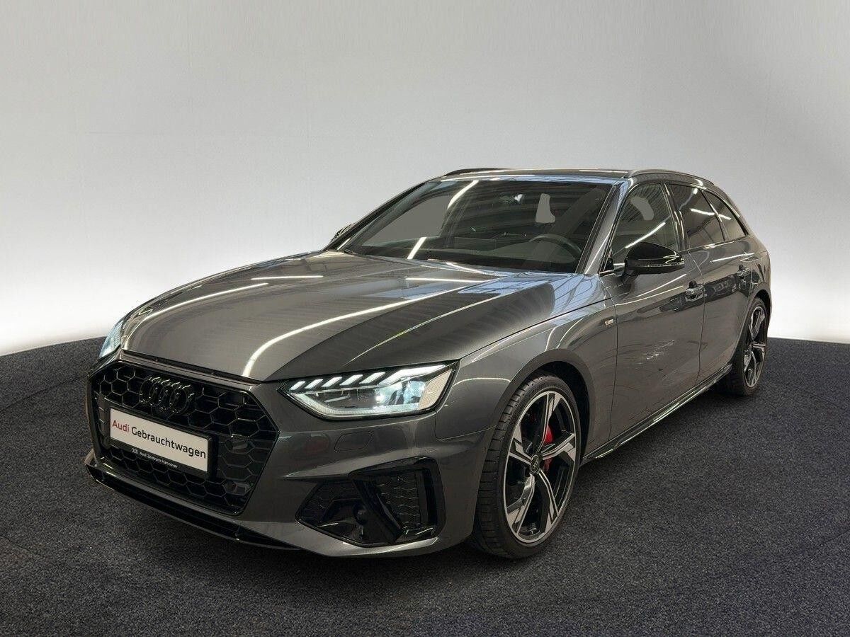 Audi A4 Avant 40 TFSI S line Pano Matrix LED Teilleder