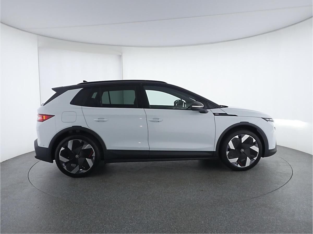 Skoda Elroq First Edition II. h*KAM360*SZH*AHK*MA