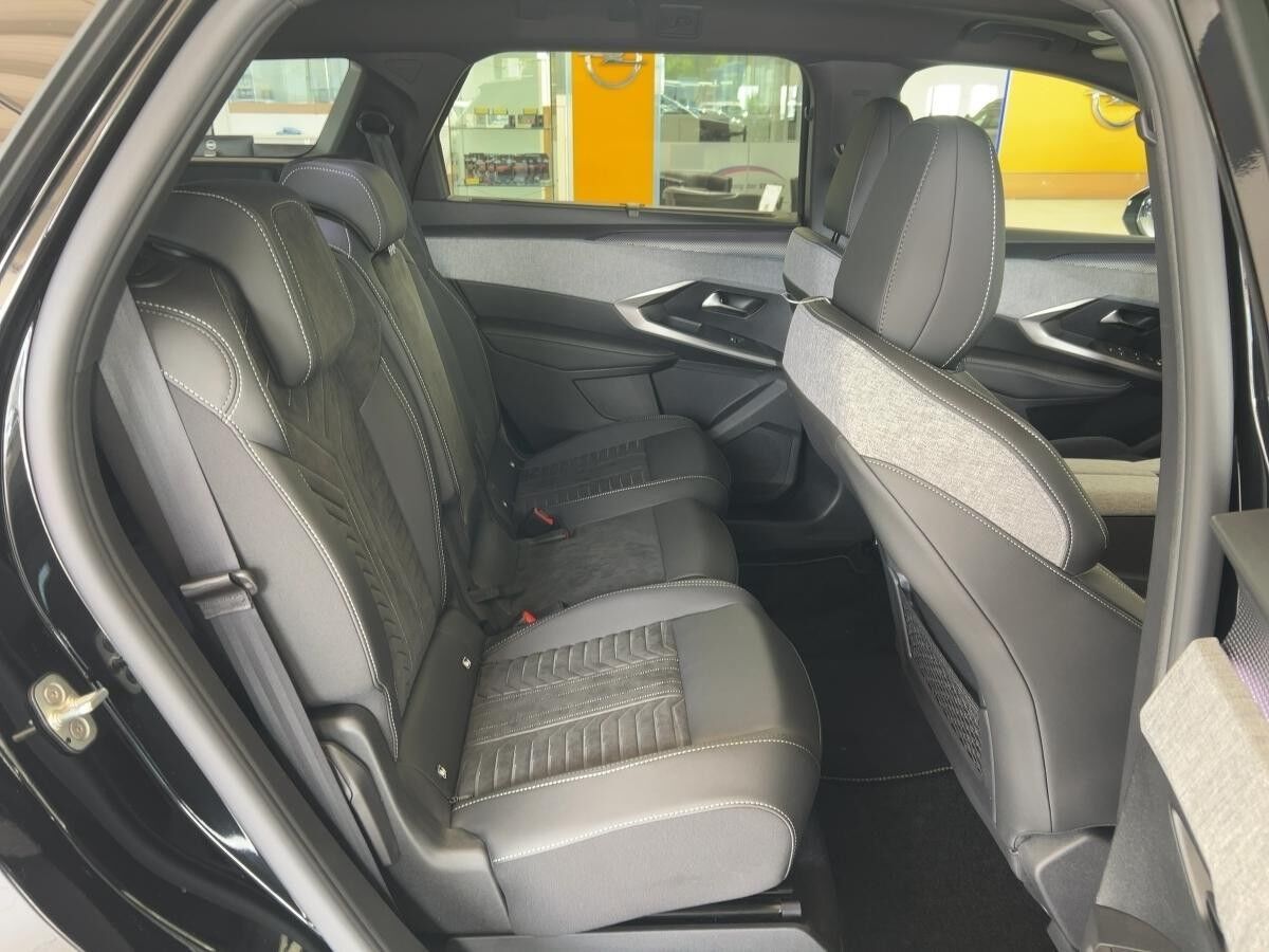 Peugeot 5008 GT Hybrid 145 - Komfort-Paket, Winter-Paket *Sofort Verfügbar*