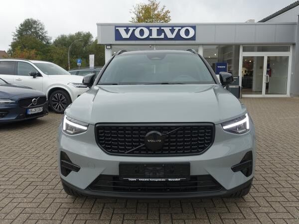 Volvo XC40 B3 Plus Black Edition