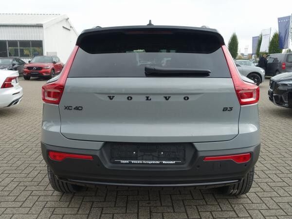 Volvo XC40 B3 Plus Black Edition
