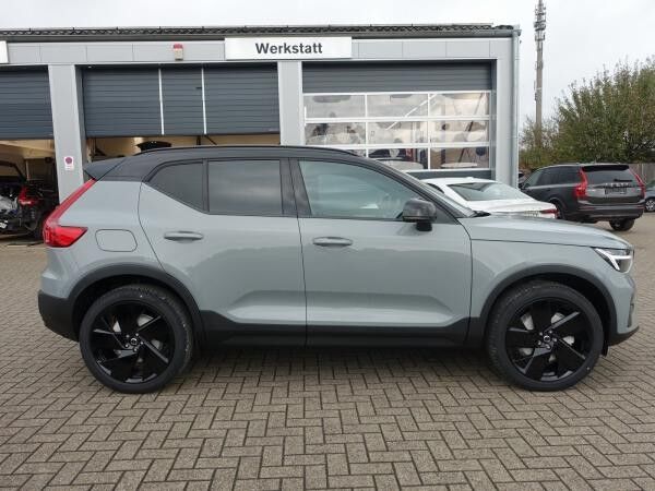 Volvo XC40 B3 Plus Black Edition
