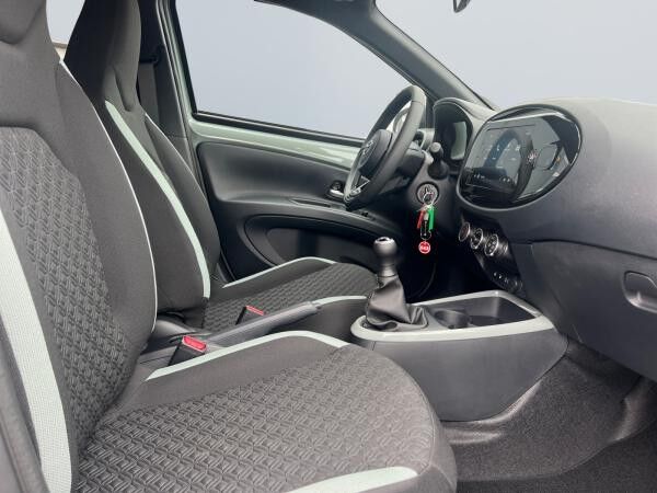 Toyota Aygo X🎉1.0-Teamplayer -VVT-i-CarPlay-ACC-Sonderaktion🎉