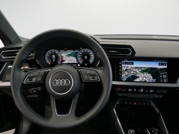 Audi A3 Limousine 35 TFSI S tro. advanced AHK virt. Cock.+ NAVI+