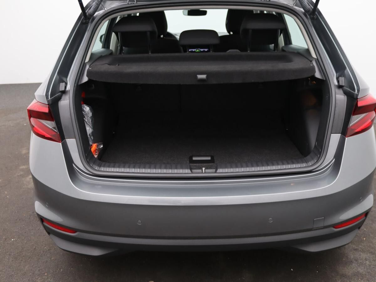 Skoda Fabia Ambition 1.0 TSI/ LED, Tempomat, Navi, SHZ