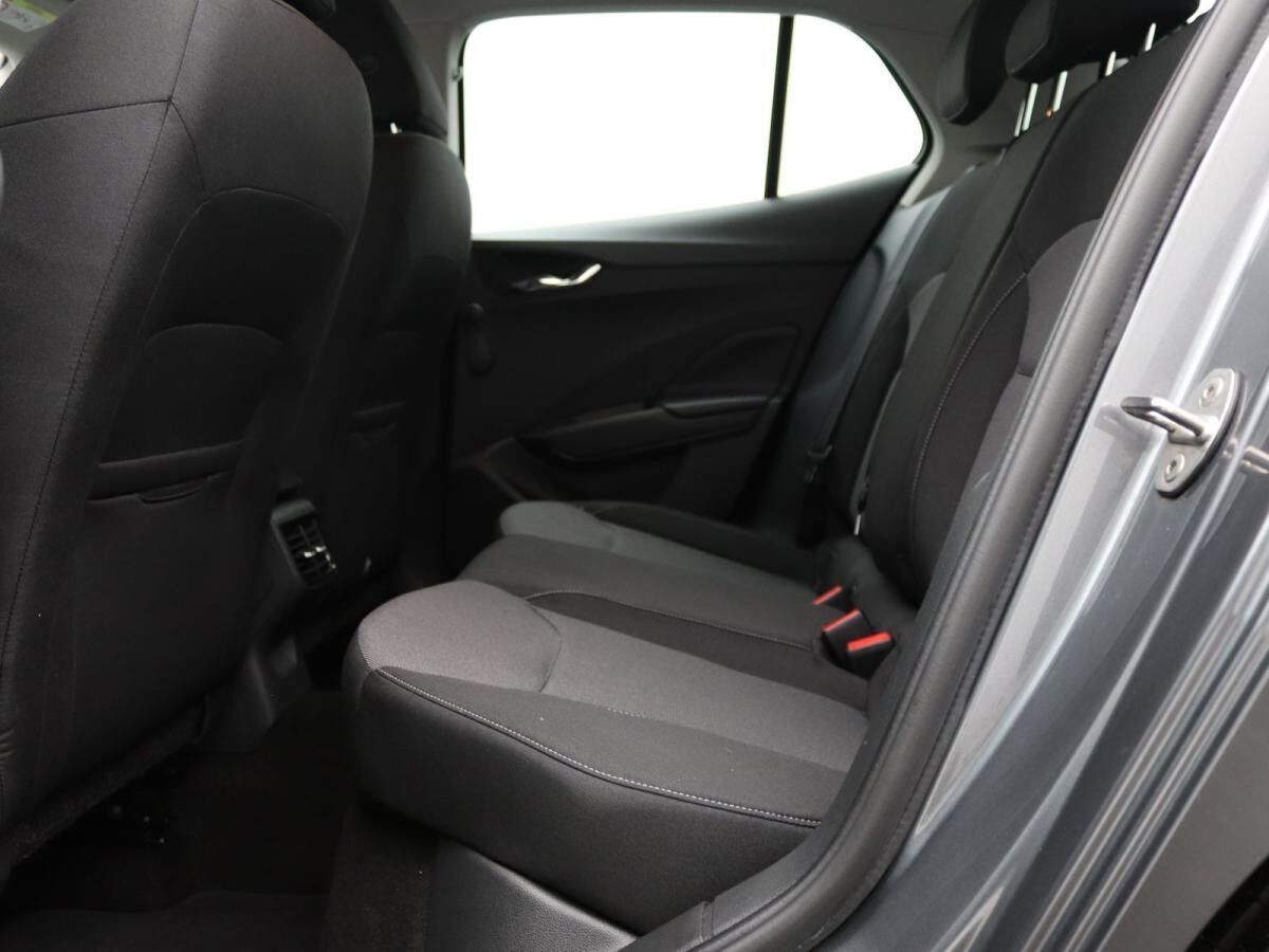 Skoda Fabia Ambition 1.0 TSI/ LED, Tempomat, Navi, SHZ