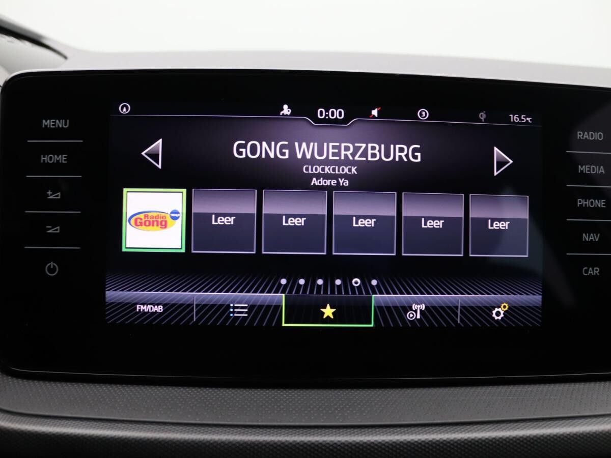 Skoda Fabia Ambition 1.0 TSI/ LED, Tempomat, Navi, SHZ