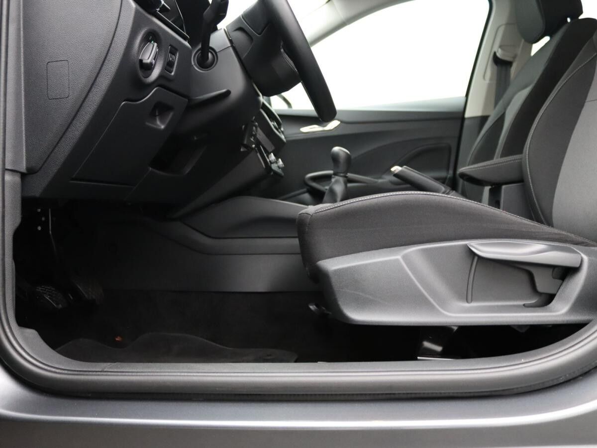 Skoda Fabia Ambition 1.0 TSI/ LED, Tempomat, Navi, SHZ