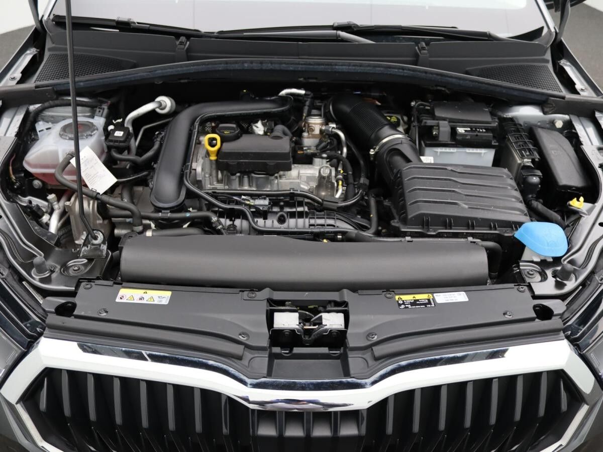 Skoda Fabia Ambition 1.0 TSI/ LED, Tempomat, Navi, SHZ