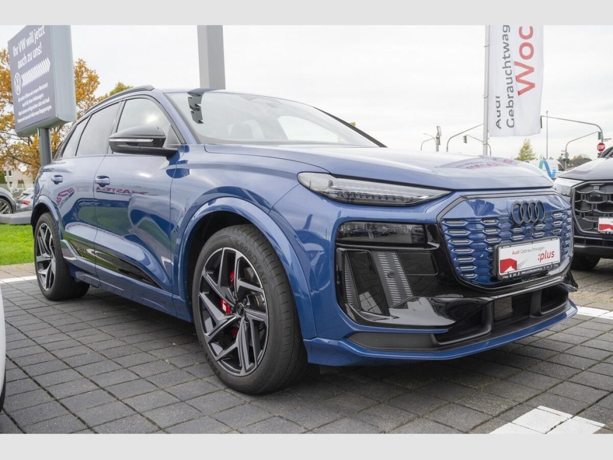 Audi SQ6 e-tron S-Sitze+/Rauten/HuD/AHK/360°/OLED/21Z