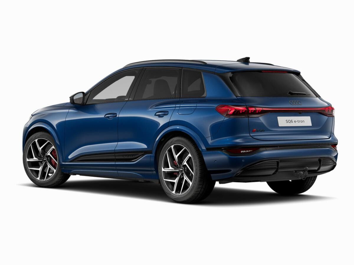 Audi SQ6 e-tron S-Sitze+/Rauten/HuD/AHK/360°/OLED/21Z Audi SQ6 e-tron S-Sitze+/Rauten/HuD/AHK/360°/OLED/21Z