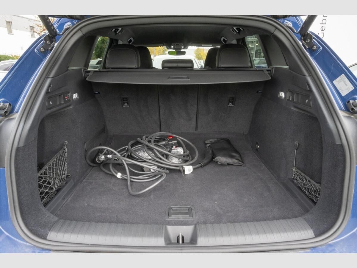 Audi SQ6 e-tron S-Sitze+/Rauten/HuD/AHK/360°/OLED/21Z