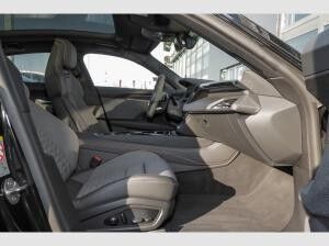 Audi e-tron GT S qu. Black/Pano/Laser/HuD/ACC/360° Audi e-tron GT S qu. Black/Pano/Laser/HuD/ACC/360°