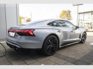 Audi e-tron GT S qu. S-Sitze/Pano/Laser/HuD/360° Audi e-tron GT S qu. S-Sitze/Pano/Laser/HuD/360°