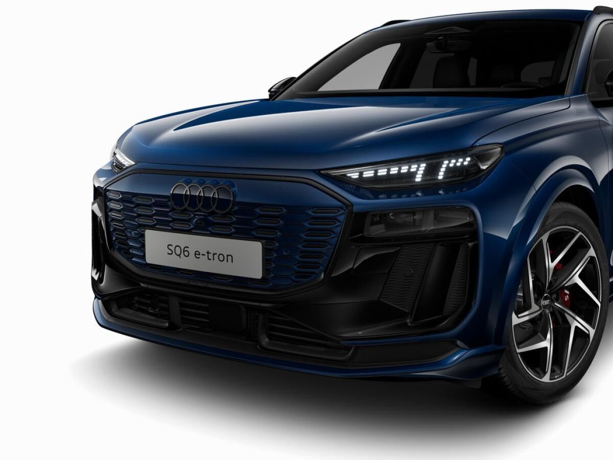 Audi SQ6 e-tron S-Sitze+/Rauten/HuD/AHK/360°/OLED/21Z Audi SQ6 e-tron S-Sitze+/Rauten/HuD/AHK/360°/OLED/21Z