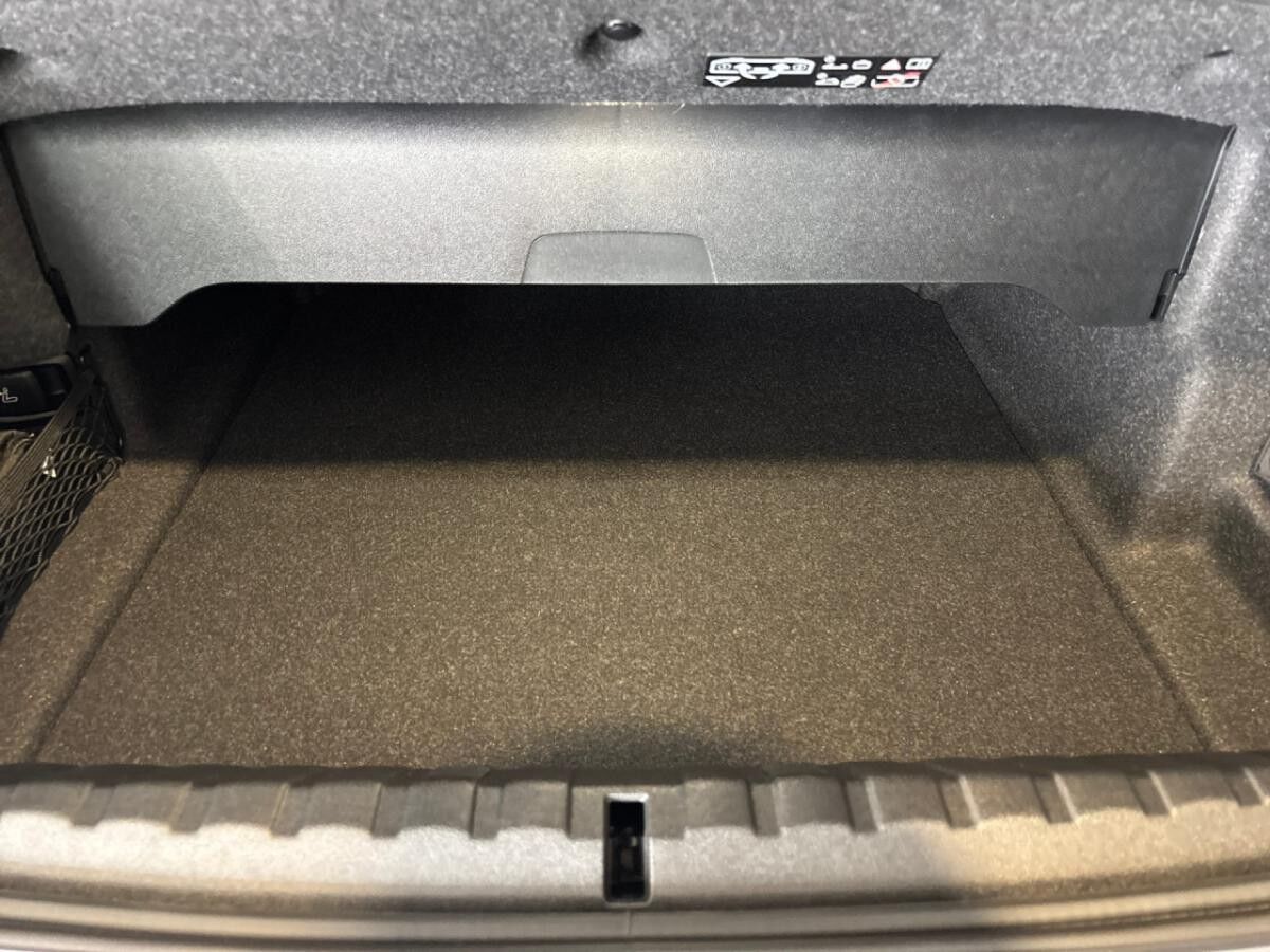 BMW M4 Competition Cabrio M xDrive (G83) Navi LED PDC