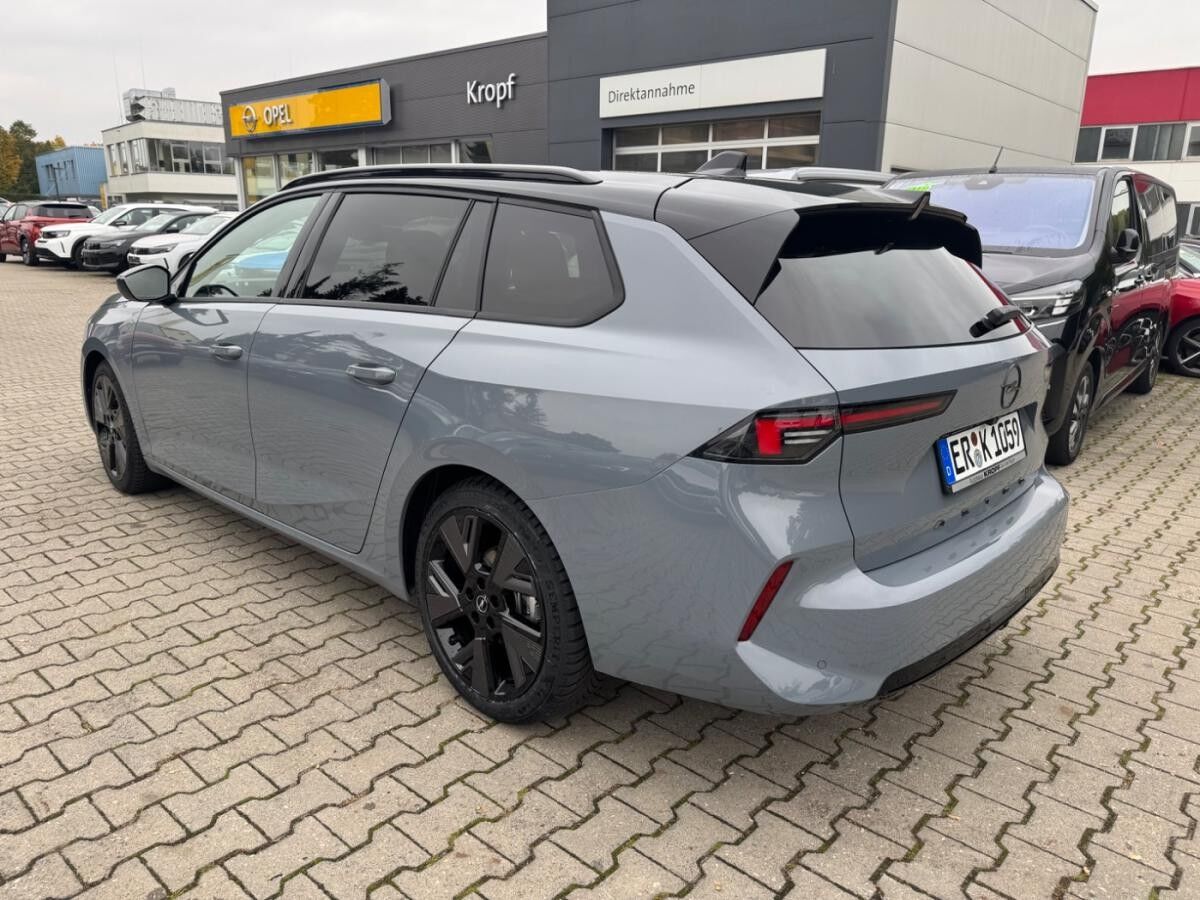 Opel Astra L Sports Tourer 1.2 Turbo ACC+AHK+LED