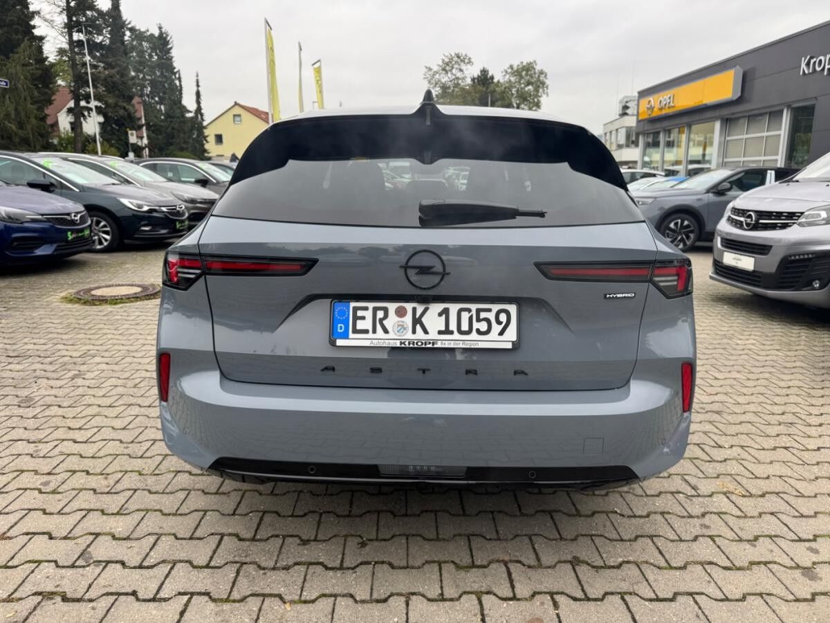 Opel Astra L Sports Tourer 1.2 Turbo ACC+AHK+LED