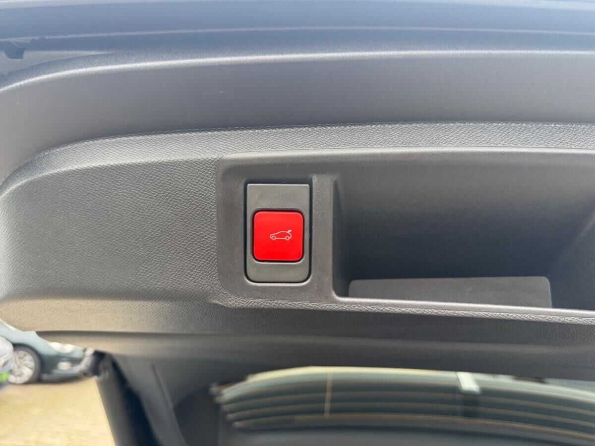 Opel Astra L Sports Tourer 1.2 Turbo ACC+AHK+LED