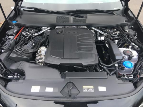 Audi A5 Avant 2,0 TDI quattro S-Line AHK Matrix B&O