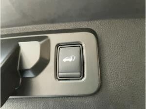 Renault Rafale Atelier Alp E-Tech Plug-in Hybrid 300 4x4 Renault Rafale Atelier Alp E-Tech Plug-in Hybrid 300 4x4