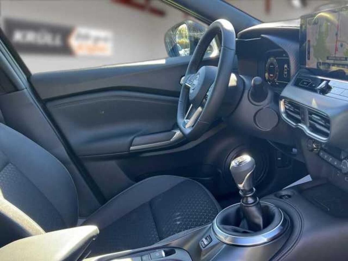 Nissan Juke 1.0 DIG-T N-Connecta + Winterpaket