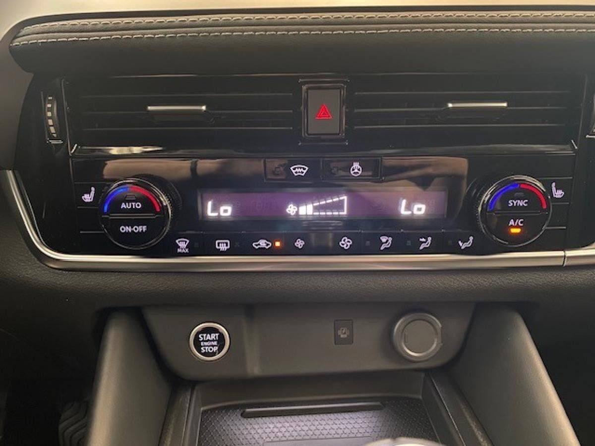 Nissan Qashqai 1.3 DIG-T MHEV N-Connecta Winter-&Komfortpaket