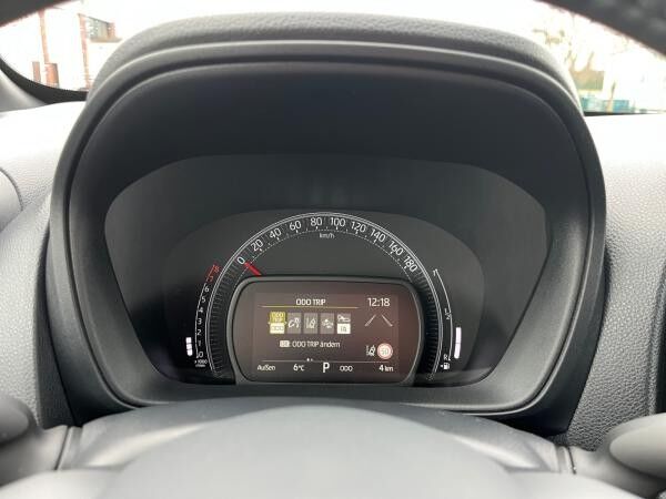 Toyota Aygo X🎉1.0-Teamplayer -VVT-i-CarPlay-ACC-Sonderaktion🎉