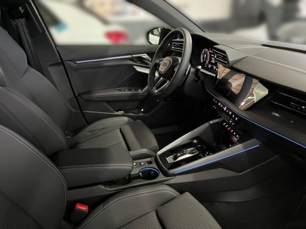 Audi A3 allstreet 35 TDI Busi+KomfortPlusPaket RFK AHK
