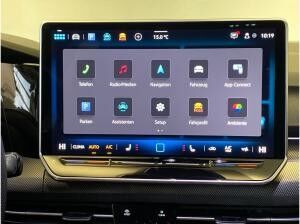 Volkswagen Golf VIII R-Line 2.0 TDI *Black Style*Rear View