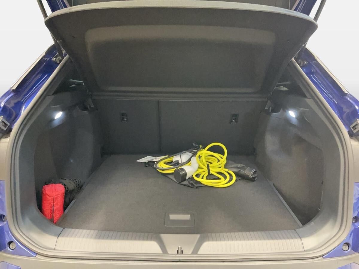 Volkswagen ID.4 Pro ACC AUT Akustikglas Fernlichtass. Kam.