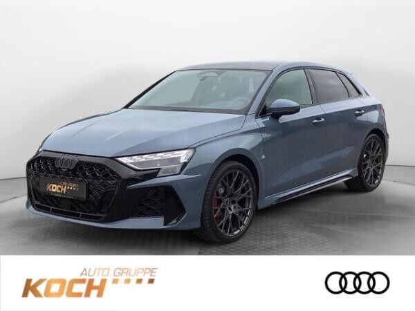 Audi RS3 RS 3 Sportback S tronic Audi RS3 RS 3 Sportback S tronic