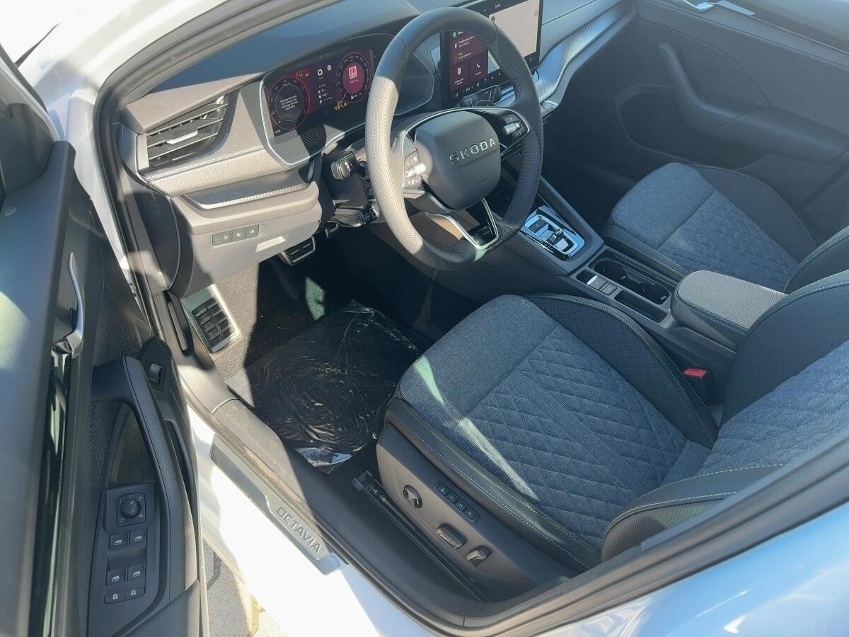 Skoda Octavia Combi 2.0 TDI Sportline DSG Matrix Navi🚀Sofort-Verfügbar🚀Autohaus-Schandert Top-Deal✨