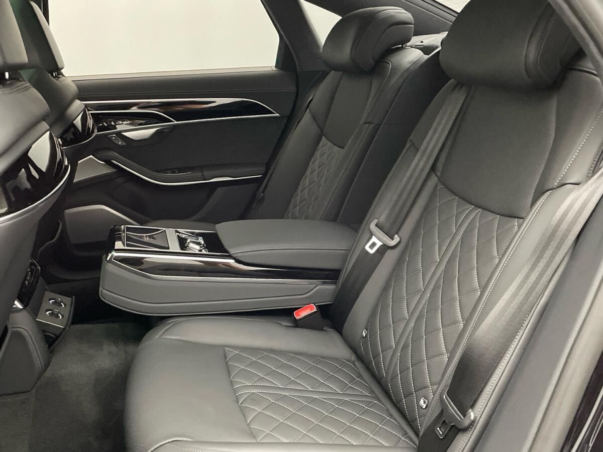 Audi A8 50 TDI quattro Digitales Cockpit Leder Matrix