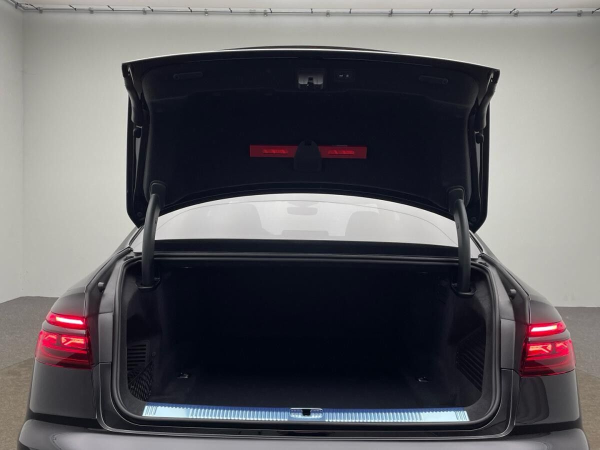 Audi A8 50 TDI quattro Digitales Cockpit Leder Matrix