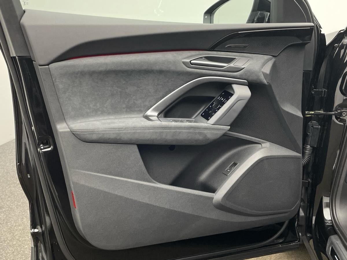 Audi SQ5 SUV 3.0 TFSI Kamera Massagesitz ACC