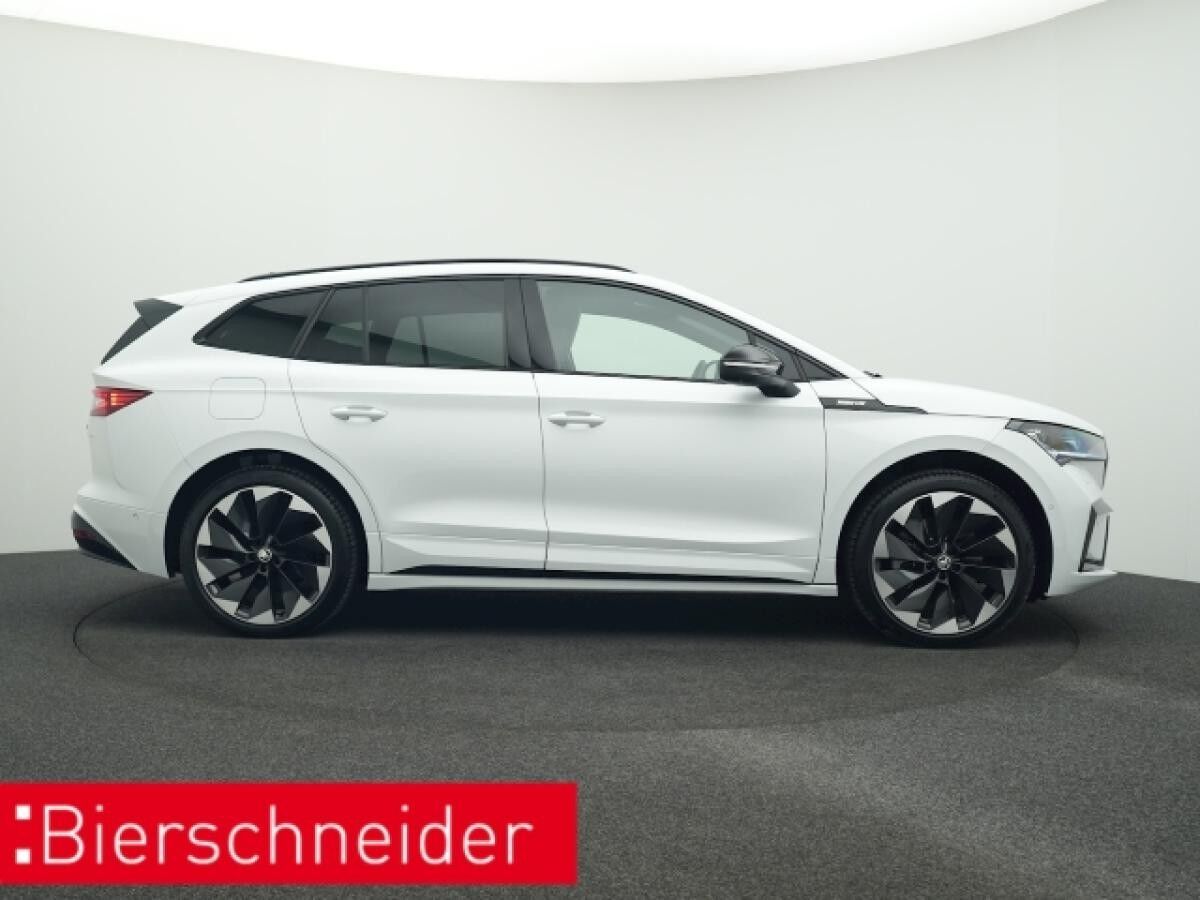 Skoda ENYAQ 85x Sportline 8-FACH AHK PANO
